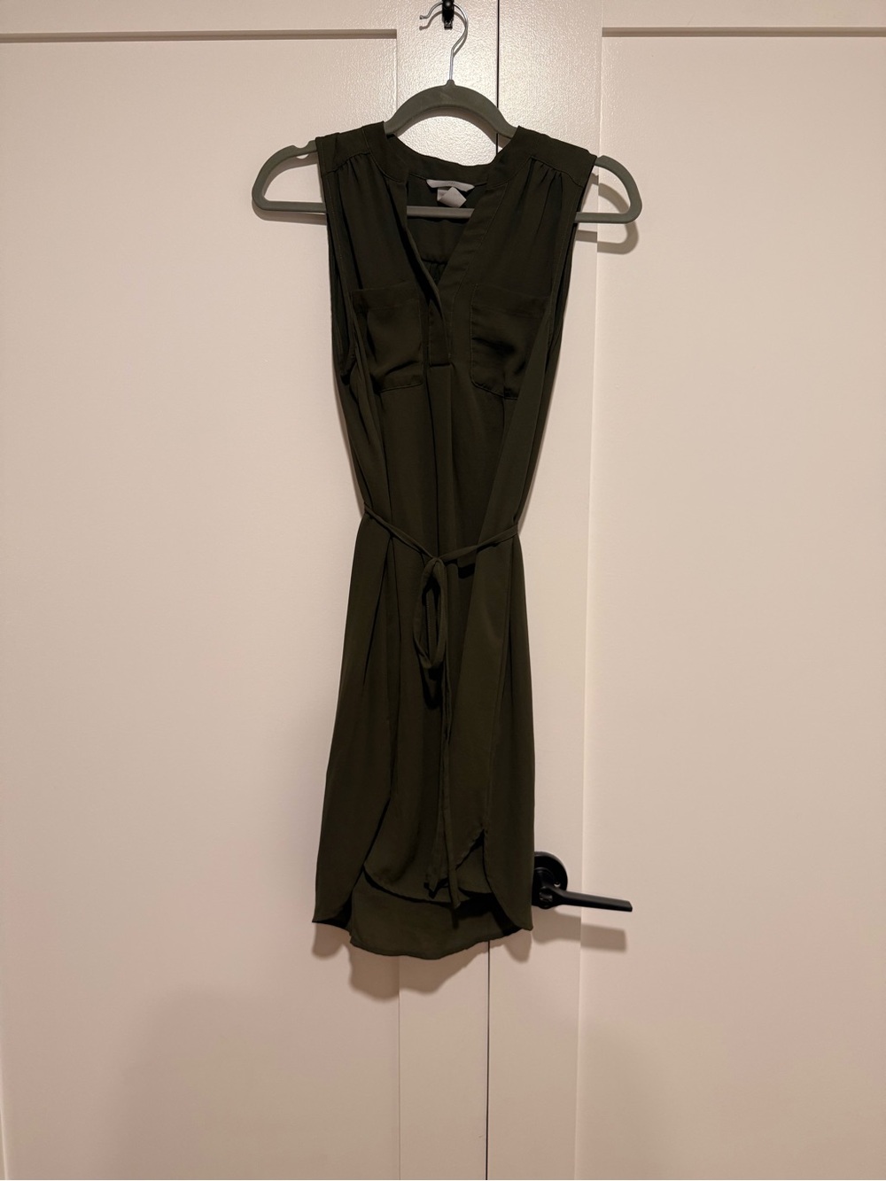 H&M Olive Green Sleeveless Midi Dress with Waist Tie